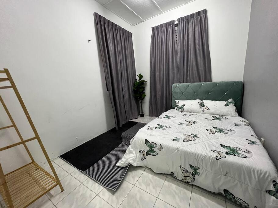 Rumah Melati By Impian Homestay Klia-Salak Tinggi-Nilai Sepang Exteriör bild